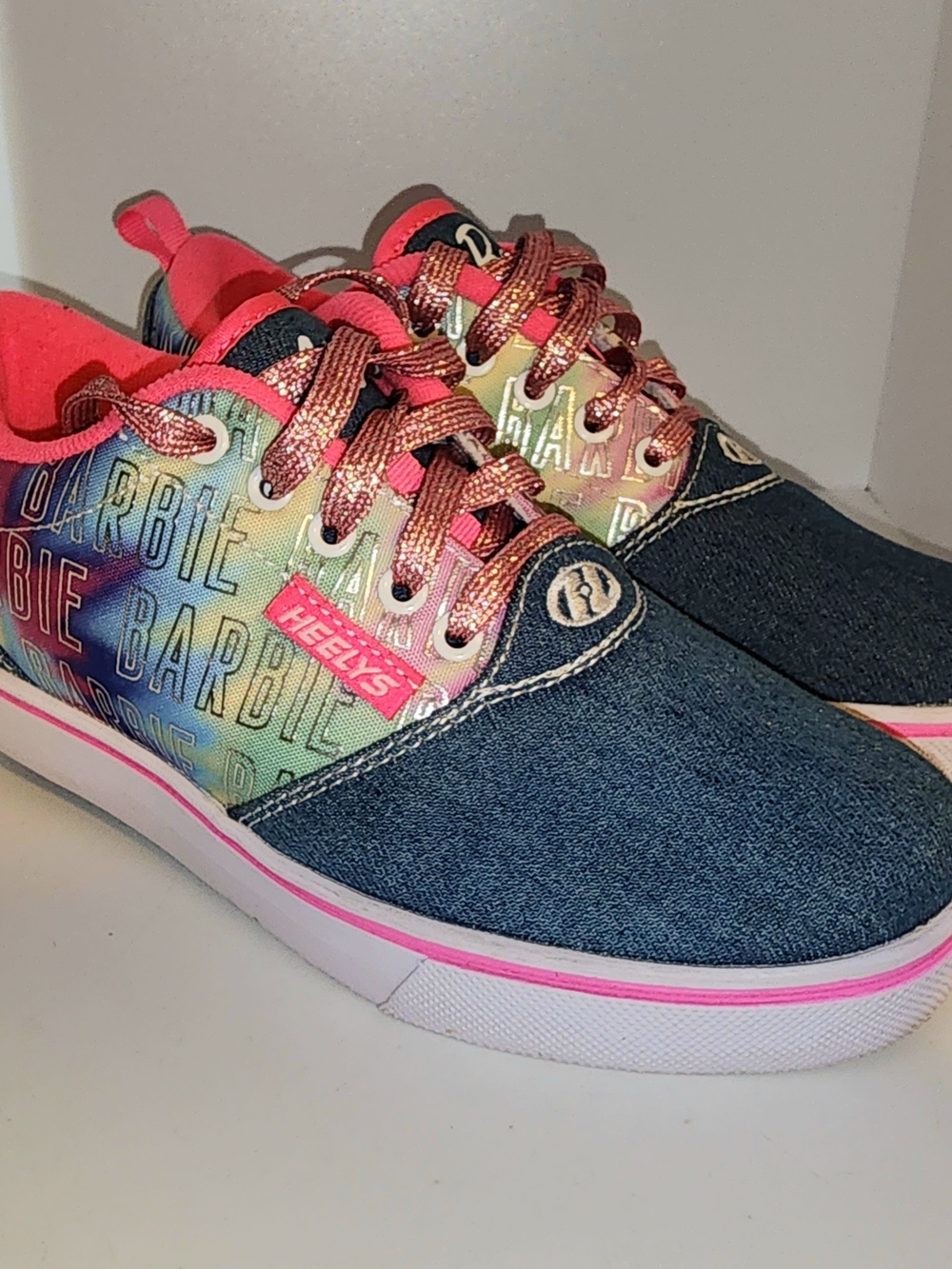 Heelys Pro 20 Barbie denim roller sneakers youth size 4 skate shoes